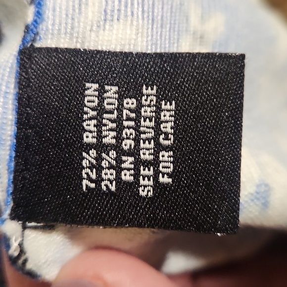 Premise Studio XL Blue Butterfly Cardigan - Picture 11 of 12